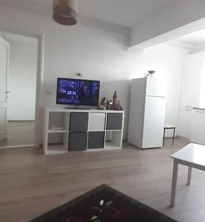Apartament Central. Bloc Nou. Leilighet Bacău Eksteriør bilde